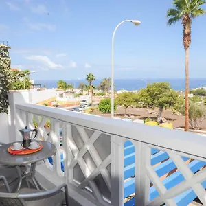 https://apartamento-ocean-view.adeje-hotels.com